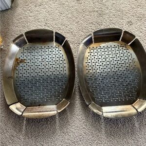 Set of Two Silver Metal Grill Pans